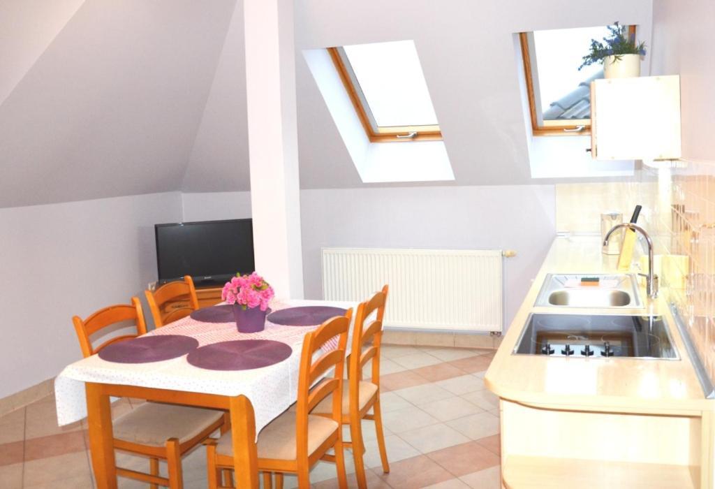 Apartamenty Dom Na Wzgorzu Gardenia Stronie Śląskie Buitenkant foto